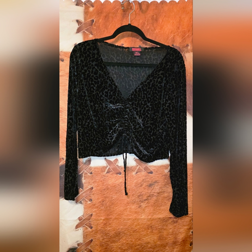 Rock & Roll Denim Black Velvet Leopard Print Blouse